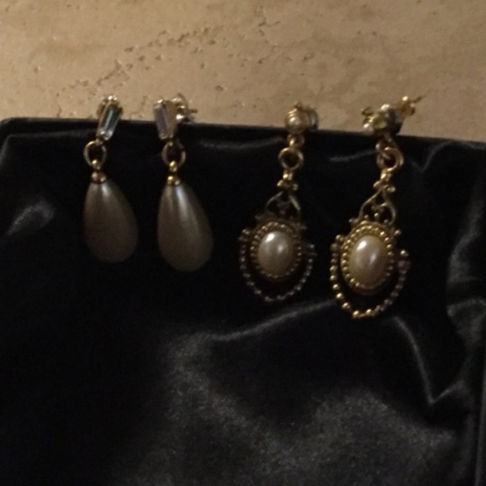 Earring Bundle - Picture 2 of 2